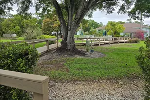 5741 Whitaker Rd, Naples, FL 34112 - Photo 29