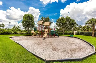 13000 Positano Cir, Naples, FL 34105 - Photo 15