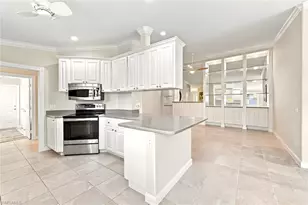 7704 Rozzini Ln, Naples, FL 34114 - Photo 11