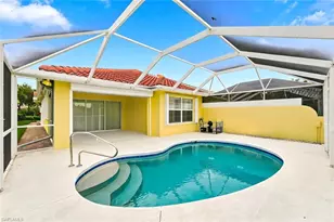 7704 Rozzini Ln, Naples, FL 34114 - Photo 5