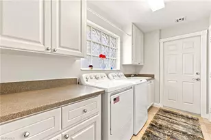 7704 Rozzini Ln, Naples, FL 34114 - Photo 27