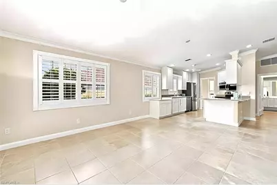 7704 Rozzini Ln, Naples, FL 34114 - Photo 17