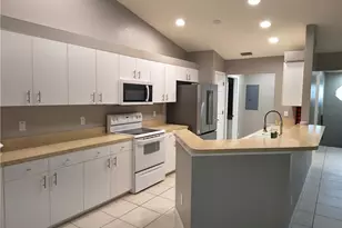 19949 Lake Vista Cir, Lehigh Acres, FL 33936 - Photo 9