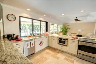 2171 Kings Lake Blvd, Naples, FL 34112 - Photo 9