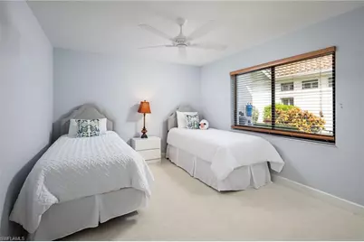 196 Monterey Dr, Naples, FL 34119 - Photo 25