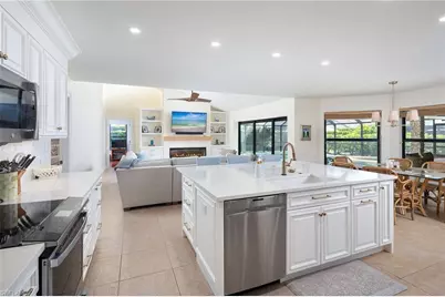196 Monterey Dr, Naples, FL 34119 - Photo 9