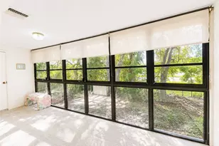 8041 S Woods Cir, Fort Myers, FL 33919 - Photo 11
