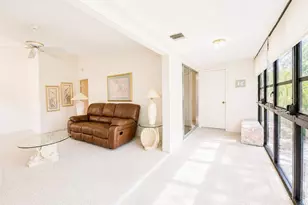 8041 S Woods Cir, Fort Myers, FL 33919 - Photo 9
