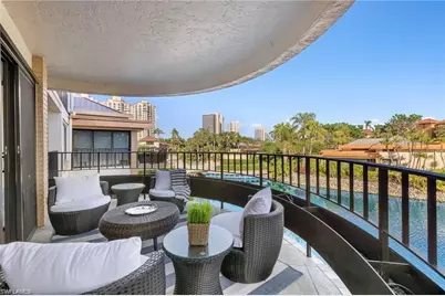 6710 Pelican Bay Blvd #422, Naples, FL 34108 - Photo 31
