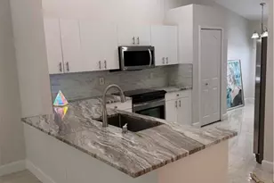 5332 Whitten Dr, Naples, FL 34104 - Photo 11