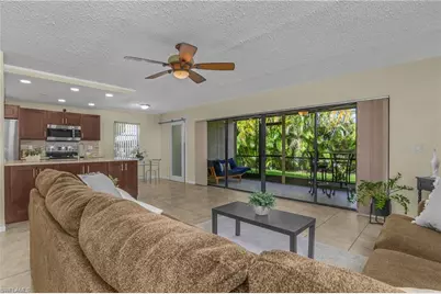 4112 SE 19th Pl #104, Cape Coral, FL 33904 - Photo 7