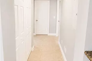 8255 Ibis Club Dr, Naples, FL 34104 - Photo 9