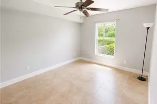 8255 Ibis Club Dr, Naples, FL 34104 - Photo 5