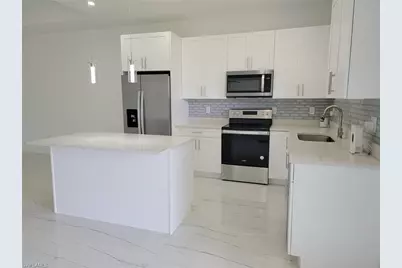 884-886 Milwaukee Blvd, Lehigh Acres, FL 33974 - Photo 19