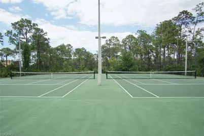 7172 Lemuria Cir #1802, Naples, FL 34109 - Photo 9