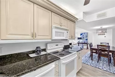 4001 Gulf Shore Blvd N #105, Naples, FL 34103 - Photo 9