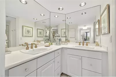4001 Gulf Shore Blvd N #105, Naples, FL 34103 - Photo 15