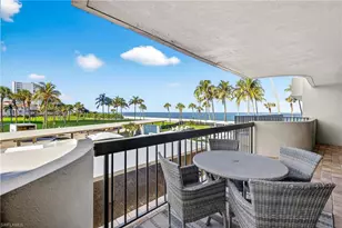 4001 Gulf Shore Blvd N, Naples, FL 34103 - Photo 1