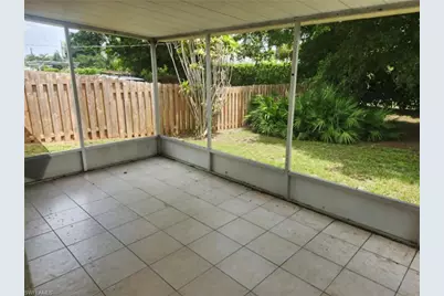 804 92nd Ave N, Naples, FL 34108 - Photo 11