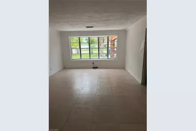 2496 42nd St SW, Naples, FL 34116 - Photo 3