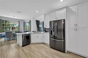 20001 Seadale Ct, Estero, FL 33928 - Photo 7