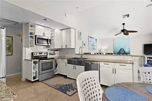 105 W Hilo St, Naples, FL 34113 - Photo 5