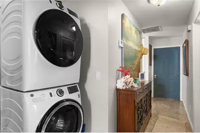 105 W Hilo St, Naples, FL 34113 - Photo 19