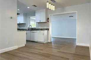 1428 SE 20th Ave, Cape Coral, FL 33990 - Photo 11