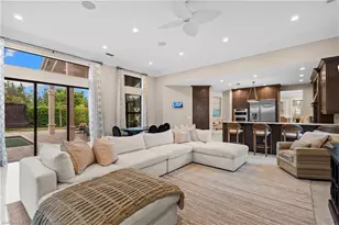 3999 Bering Ct, Naples, FL 34119 - Photo 11