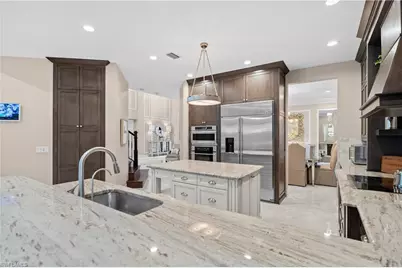 3999 Bering Ct, Naples, FL 34119 - Photo 9