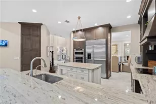 3999 Bering Ct, Naples, FL 34119 - Photo 9