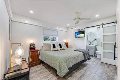 2385 Sunset Ave, Naples, FL 34112 - Photo 7