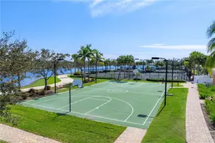 8562 Veronawalk Cir, Naples, FL 34114 - Photo 47