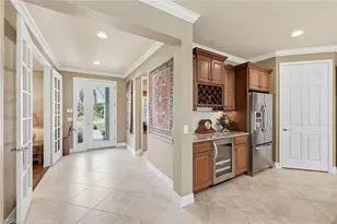 8562 Veronawalk Cir, Naples, FL 34114 - Photo 7