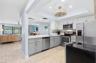 800 Meadowland Dr, Naples, FL 34108 - Photo 3
