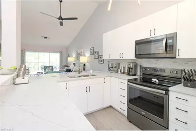 225 Robin Hood Cir #203, Naples, FL 34104 - Photo 13