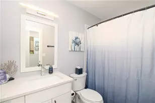 225 Robin Hood Cir, Naples, FL 34104 - Photo 31