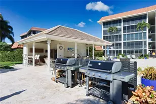 222 Harbour Dr, Naples, FL 34103 - Photo 23