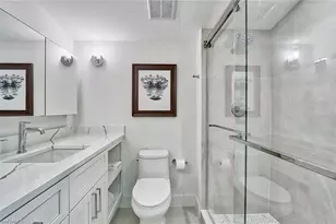 222 Harbour Dr, Naples, FL 34103 - Photo 15