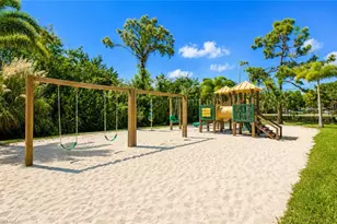 8265 Ibis Club Dr, Naples, FL 34104 - Photo 15