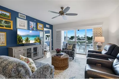 7822 Great Heron Way #201, Naples, FL 34104 - Photo 5