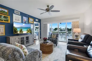 7822 Great Heron Way, Naples, FL 34104 - Photo 5