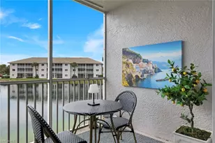 7822 Great Heron Way, Naples, FL 34104 - Photo 9