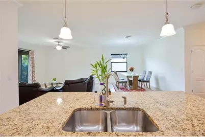 9215 Shadow Oak Ln, Naples, FL 34120 - Photo 5