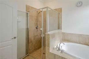 9215 Shadow Oak Ln, Naples, FL 34120 - Photo 11