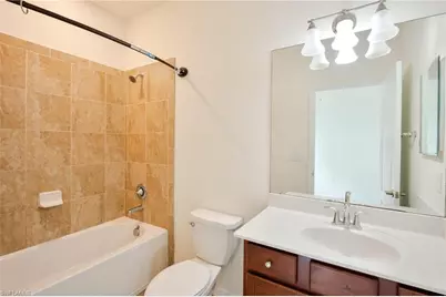9215 Shadow Oak Ln, Naples, FL 34120 - Photo 23