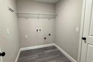 3446 NE 11th Ave, Cape Coral, FL 33909 - Photo 11