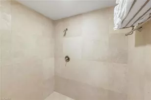 160 Palm St, Marco Island, FL 34145 - Photo 25
