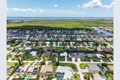5235 SW 27th Pl, Cape Coral, FL 33914 - Photo 15