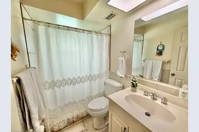 1066 Highlands Dr, Naples, FL 34103 - Photo 17